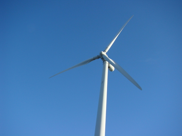 turbina z farmy wiatrowej